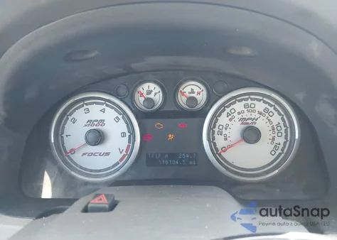 2008 Ford Focus Se/Ses z USA, uszkodzony, nr VIN 1FAHP35N38W284369